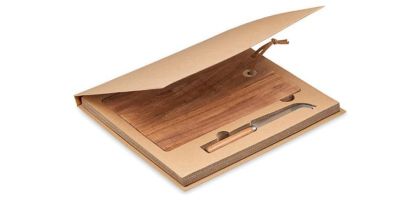Ostur Large Cheese Board with Knife