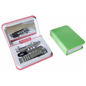 Manicure Set With Case