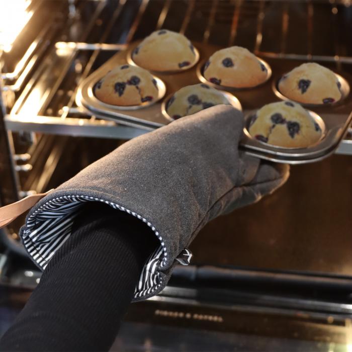 Keepsake Canvas Oven Mitt