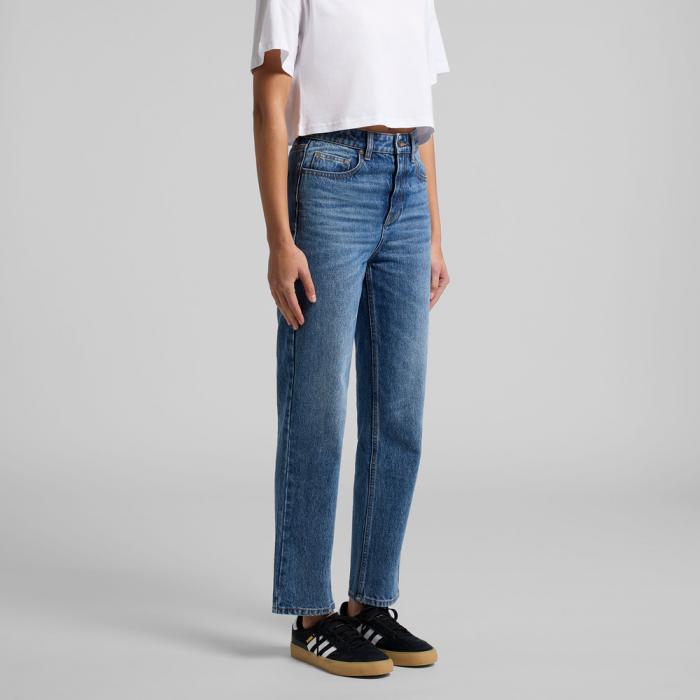 Womens Straight Jeans
