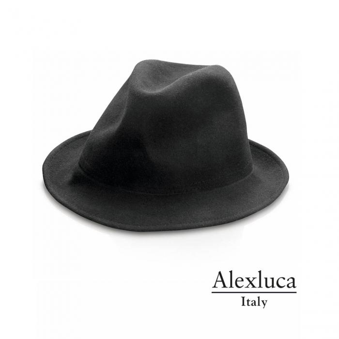 Hat Boccaccio